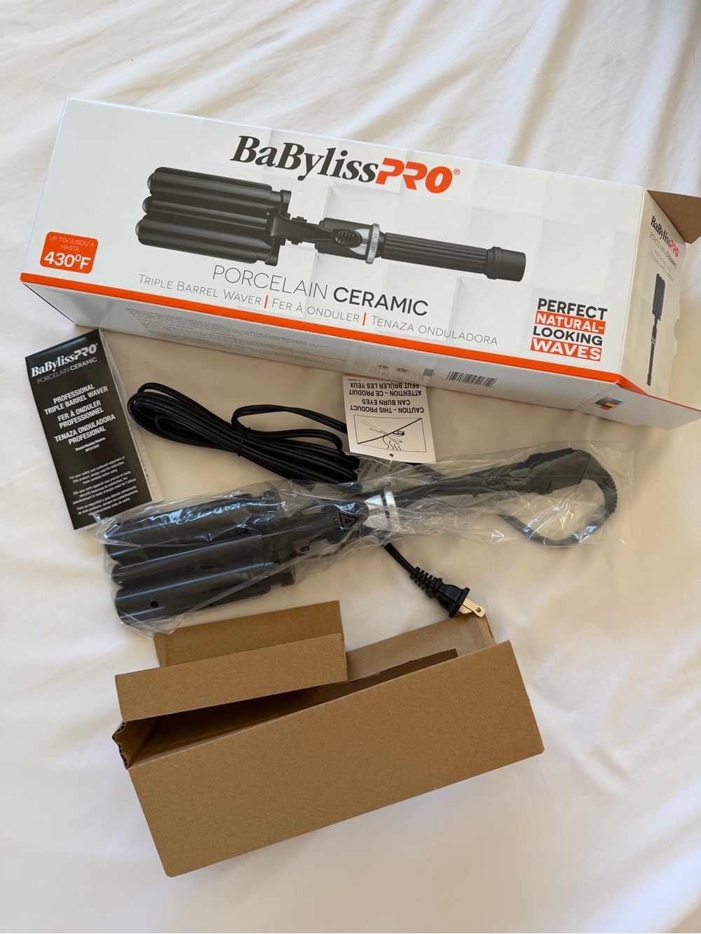 BaBylissPRO Porcelain Ceramic Triple Barrel Waver - Picture 3 of 8